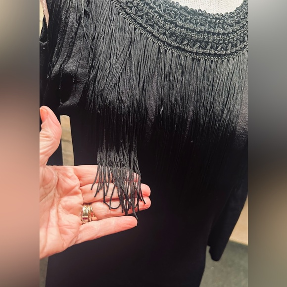 Sexy Black,Cold-Shouldered, Fringed Top - Picture 5 of 9